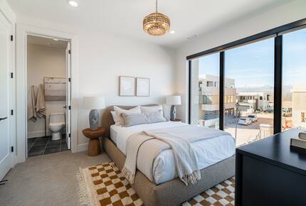 Lagoonfront Luxury Escape with Private Pool & Sky Decks - St. George, Utah