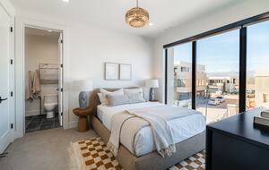 Lagoonfront Luxury Escape with Private Pool & Sky Decks - St. George, Utah