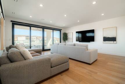 Lagoonfront Luxury Escape with Private Pool & Sky Decks - St. George, Utah