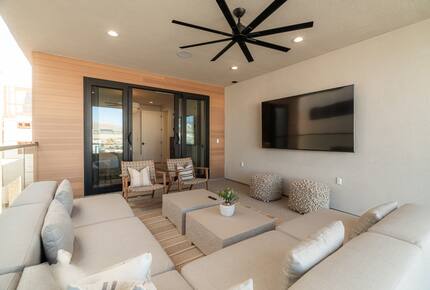 Lagoonfront Luxury Escape with Private Pool & Sky Decks - St. George, Utah