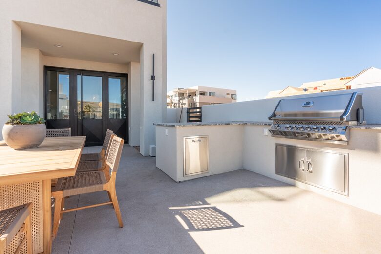 Lagoonfront Luxury Escape with Private Pool & Sky Decks - St. George, Utah