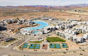 Lagoonfront Luxury Escape with Private Pool & Sky Decks - St. George, Utah