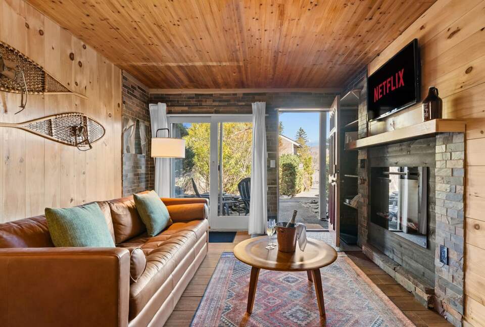 Highlands Drive Mountain Retreat - Lanesville, New York