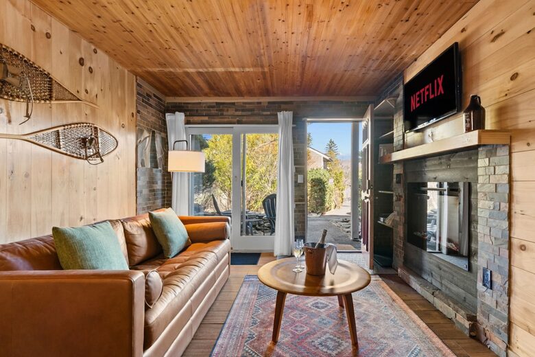 Highlands Drive Mountain Retreat - Lanesville, New York