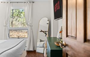 Elegant Mountainside Escape with Direct Hunter Mountain Access - Lanesville, New York