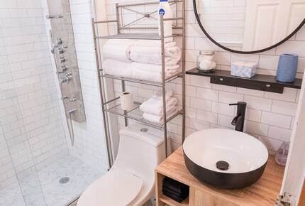 Catskills Ski-In/Ski-Out Retreat - Lanesville, New York