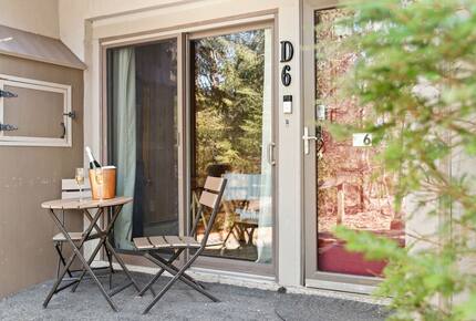 Elegant Mountainside Escape with Direct Hunter Mountain Access - Lanesville, New York