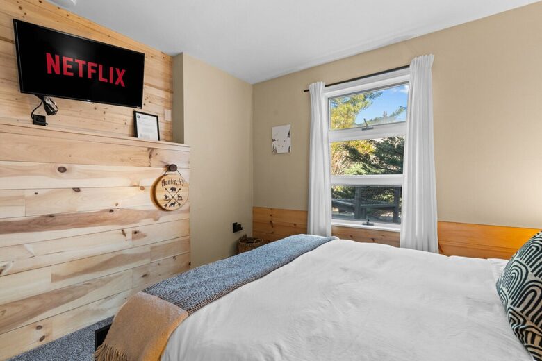 Highlands Drive Mountain Retreat - Lanesville, New York