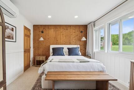 Refined Catskills Retreat with Sauna and Scenic Views | Scribners Catskills Lounge - Tannersville, New York