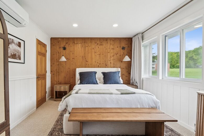 Refined Catskills Retreat with Sauna and Scenic Views | Scribners Catskills Lounge - Tannersville, New York