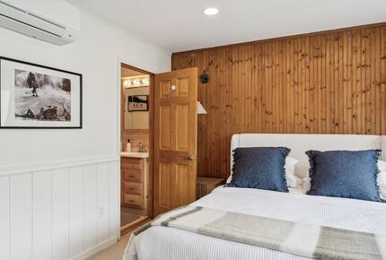 Refined Catskills Retreat with Sauna and Scenic Views | Scribners Catskills Lounge - Tannersville, New York