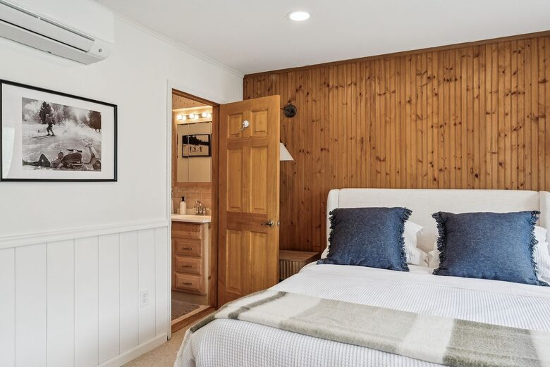 Refined Catskills Retreat with Sauna and Scenic Views | Scribners Catskills Lounge - Tannersville, New York