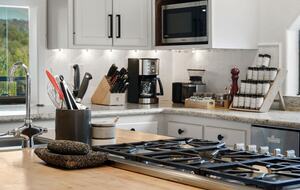 Five-Star Wine Country Oasis - Glen Ellen, California