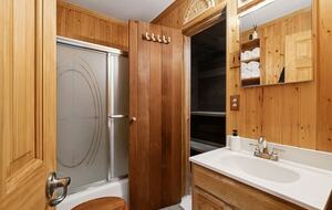 Refined Catskills Retreat with Sauna and Scenic Views | Scribners Catskills Lounge - Tannersville, New York