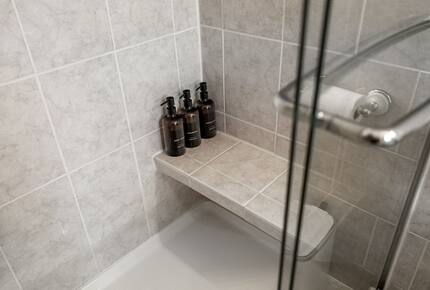 Refined Catskills Retreat with Sauna and Scenic Views | Scribners Catskills Lounge - Tannersville, New York