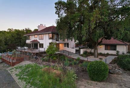 Five-Star Wine Country Oasis - Glen Ellen, California
