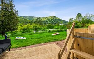 Refined Catskills Retreat with Sauna and Scenic Views | Scribners Catskills Lounge - Tannersville, New York