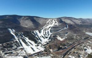 Refined Catskills Retreat with Sauna and Scenic Views | Scribners Catskills Lounge - Tannersville, New York
