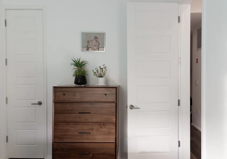 Stylish Brownstone Retreat in the Heart of Historic Brooklyn - Brooklyn, New York