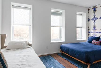 Stylish Brownstone Retreat in the Heart of Historic Brooklyn - Brooklyn, New York