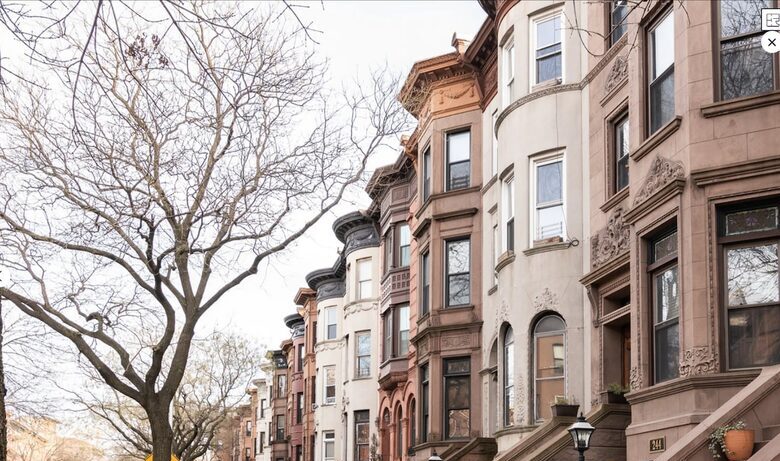 Stylish Brownstone Retreat in the Heart of Historic Brooklyn - Brooklyn, New York