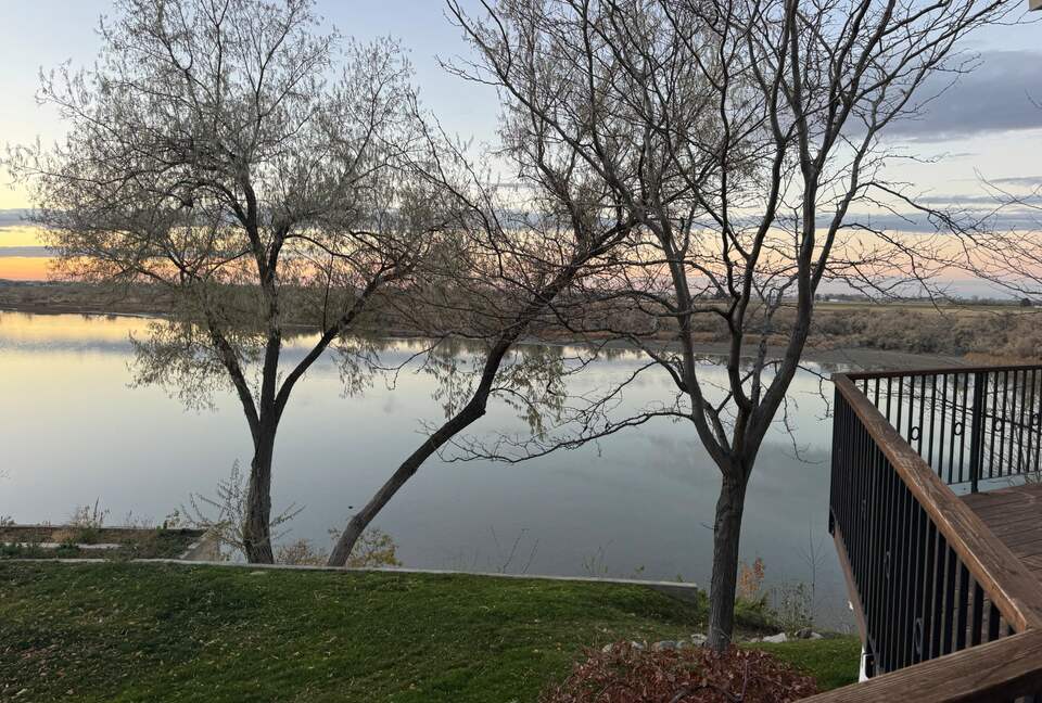 Elegant Idaho Home Overlooking the Snake River - Burley, Idaho