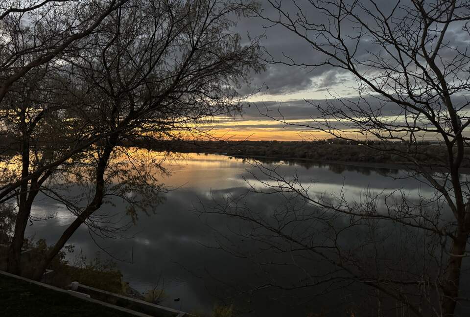 Elegant Idaho Home Overlooking the Snake River - Burley, Idaho