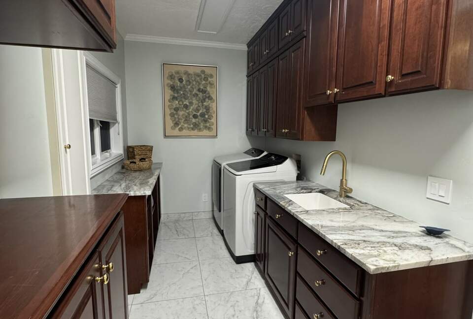 Elegant Idaho Home Overlooking the Snake River - Burley, Idaho