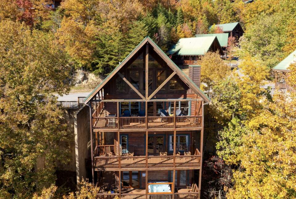 Smoky Mountain Getaway with Breathtaking Views - Pigeon Forge, Tennessee