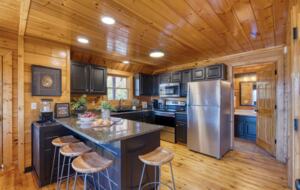 Smoky Mountain Getaway with Breathtaking Views - Pigeon Forge, Tennessee