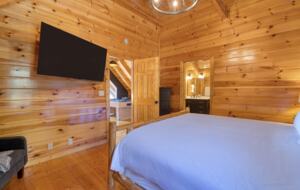 Smoky Mountain Getaway with Breathtaking Views - Pigeon Forge, Tennessee