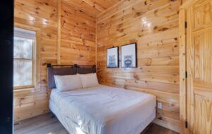 Smoky Mountain Getaway with Breathtaking Views - Pigeon Forge, Tennessee