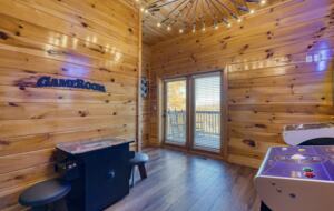 Smoky Mountain Getaway with Breathtaking Views - Pigeon Forge, Tennessee