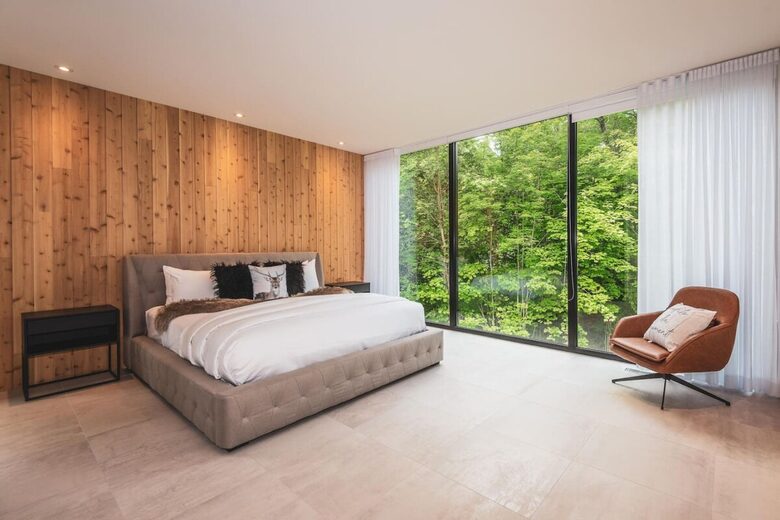Contemporary Forest Escape Near Mont-Tremblant - Les Laurentides, Canada
