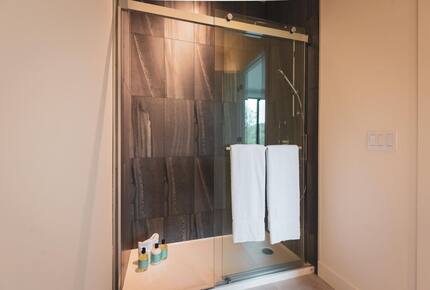 Contemporary Forest Escape Near Mont-Tremblant - Les Laurentides, Canada