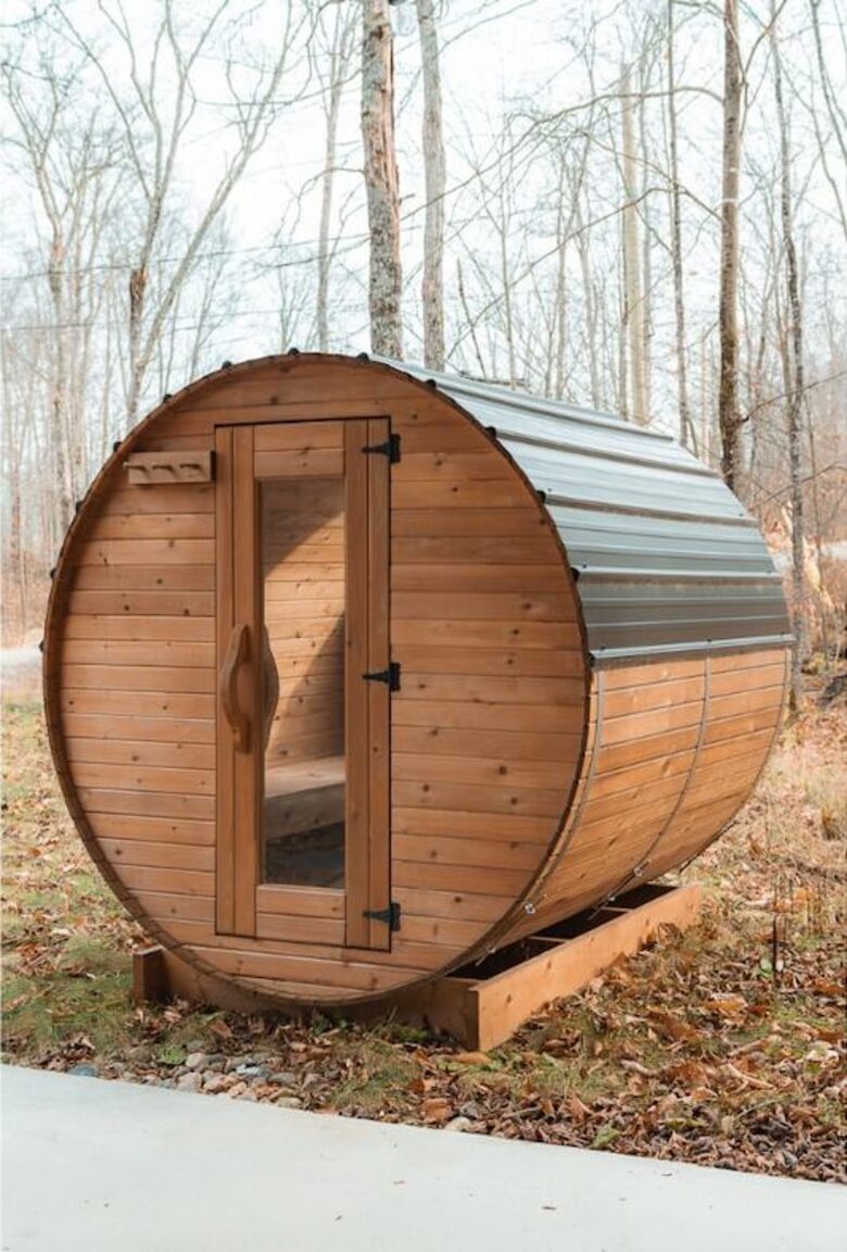 Contemporary Forest Escape Near Mont-Tremblant - Les Laurentides, Canada