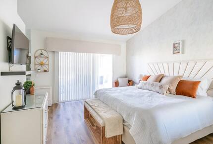 Indian Wells Desert Oasis - Indian Wells, California