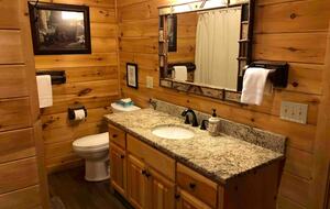 Scenic Georgia Cabin Minutes From Downtown Blue Ridge - Blue Ridge, Georgia