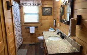 Scenic Georgia Cabin Minutes From Downtown Blue Ridge - Blue Ridge, Georgia