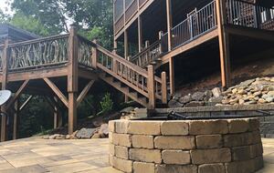 Scenic Georgia Cabin Minutes From Downtown Blue Ridge - Blue Ridge, Georgia