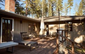 Howell Mountain Vineyard Retreat - Angwin, California