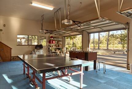 Howell Mountain Vineyard Retreat - Angwin, California