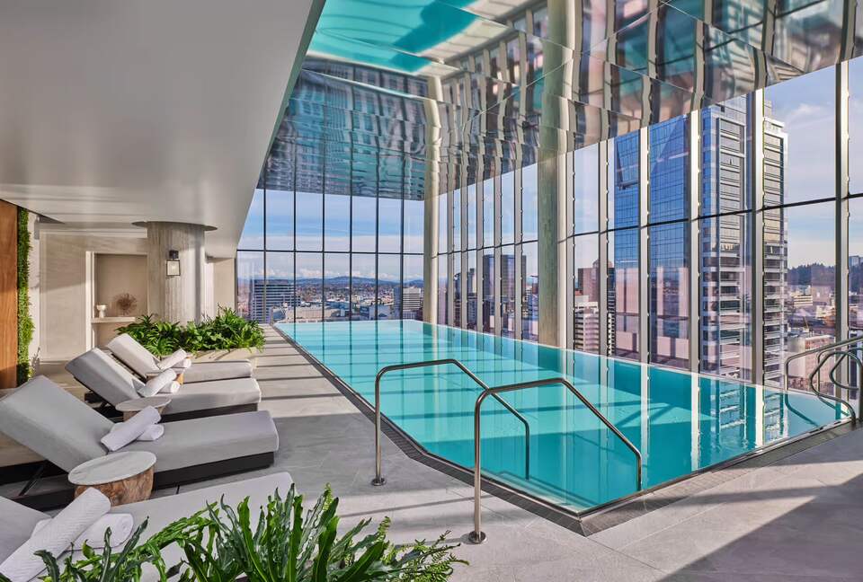 Unwind anytime in the 19th floor infinity pool & jacuzzi.