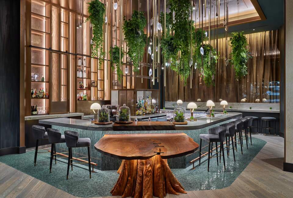 Meadowrue: hotel lobby bar & restaurant