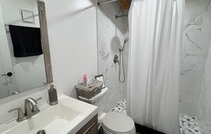 Rustic Mountain Retreat Near Lakes and Ski Slopes - Arnold, California