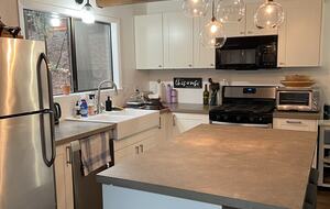 Rustic Mountain Retreat Near Lakes and Ski Slopes - Arnold, California