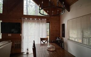 Rustic Mountain Retreat Near Lakes and Ski Slopes - Arnold, California