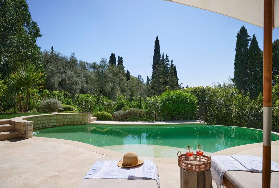 Elegant Hillside Retreat in the Heart of the Côte d’Azur - Mougins, France