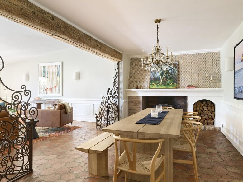 Elegant Hillside Retreat in the Heart of the Côte d’Azur - Mougins, France