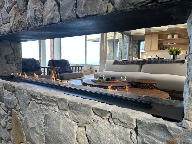 RROAR - Luxury Living on the Rocks - Herolds Bay, South Africa